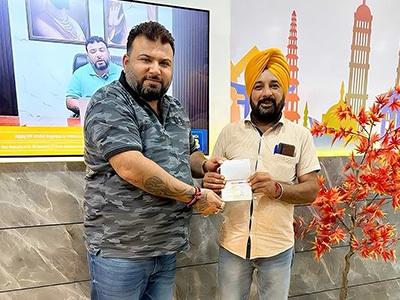 Harjinder Singh — Tourist Program Canada